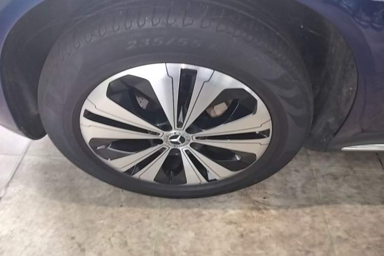 Used Mercedes-Benz EQC 2021 EQC 350 4MATIC Left Front Wheel Hub