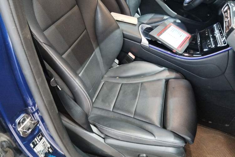 Used Mercedes-Benz EQC 2021 EQC 400 4MATIC Right Front Seat
