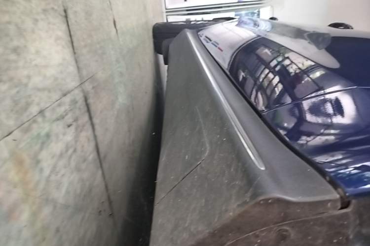 Used Mercedes-Benz EQC 2021 EQC 350 4MATIC Right Side Sill