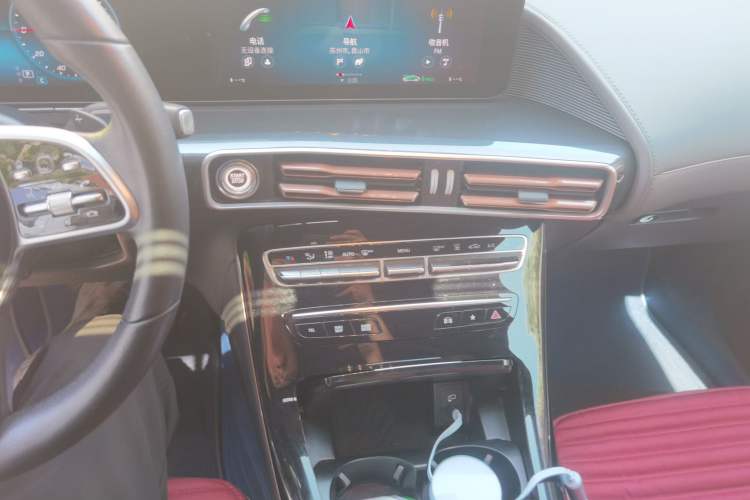 Used Mercedes-Benz EQC 2021 EQC 350 4MATIC Audio And AC Panel