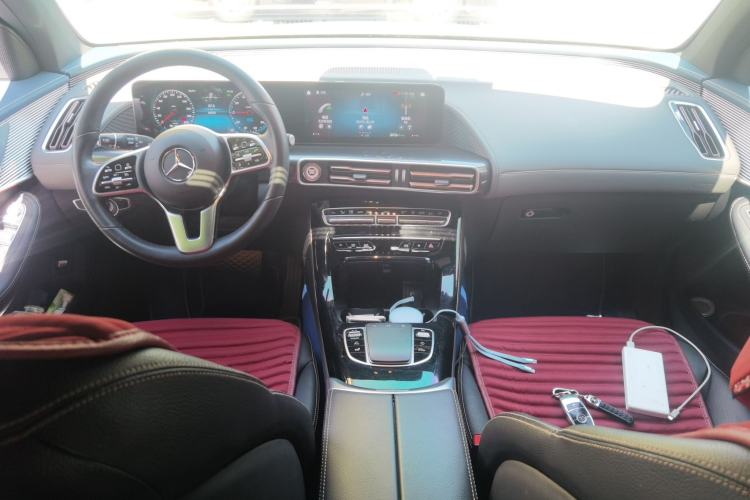 Used Mercedes-Benz EQC 2021 EQC 350 4MATIC Center Console