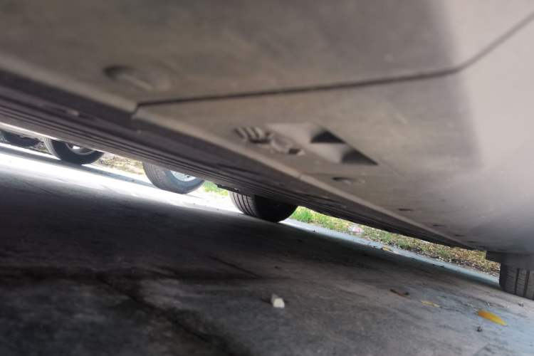 Used Mercedes-Benz EQC 2021 EQC 350 4MATIC Chassis Front Left