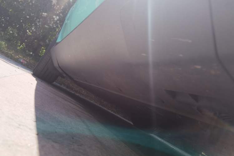 Used Mercedes-Benz EQC 2021 EQC 350 4MATIC Chassis Front Right