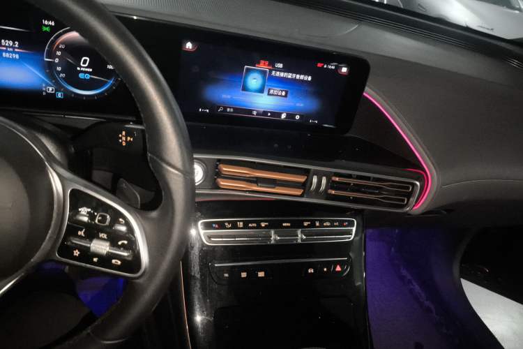 Used Mercedes-Benz EQC 2021 EQC 350 4MATIC Audio And AC Panel