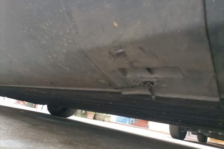 Used Mercedes-Benz EQC 2021 EQC 350 4MATIC Chassis Rear Left