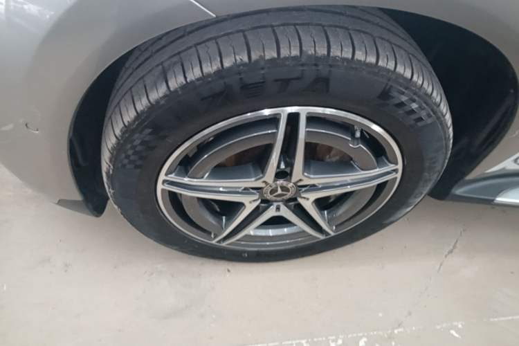 Used Mercedes-Benz EQC 2021 EQC 400 4MATIC Exterior 4