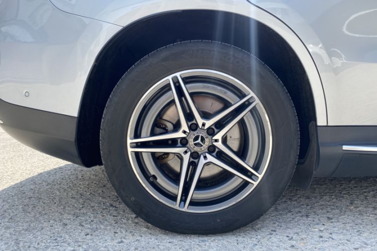 Used Mercedes-Benz EQC 2021 EQC 400 4MATIC Exterior 9