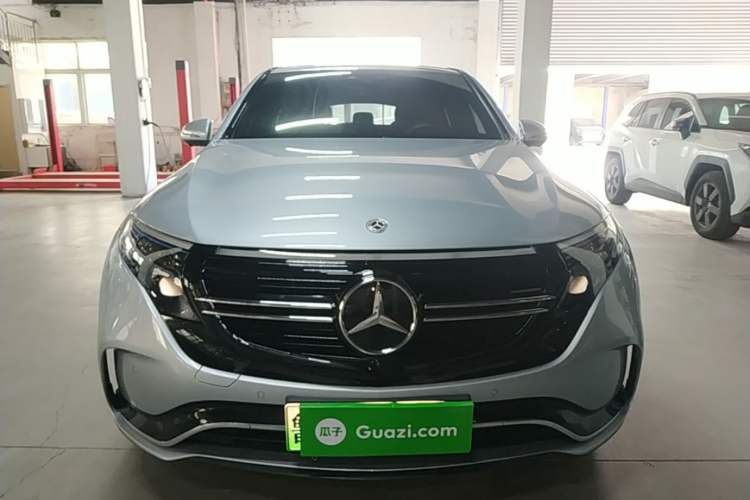 Used Mercedes-Benz EQC 2021 EQC 400 4MATIC Front