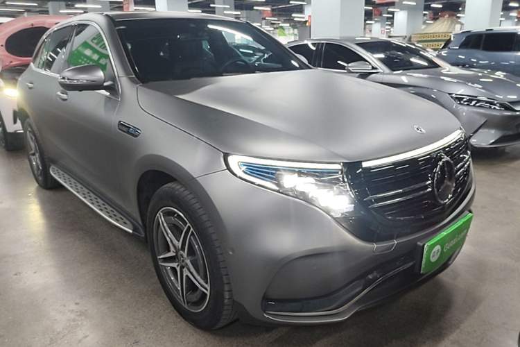 Used Mercedes-Benz EQC 2021 EQC 400 4MATIC Front Right 45 Deg