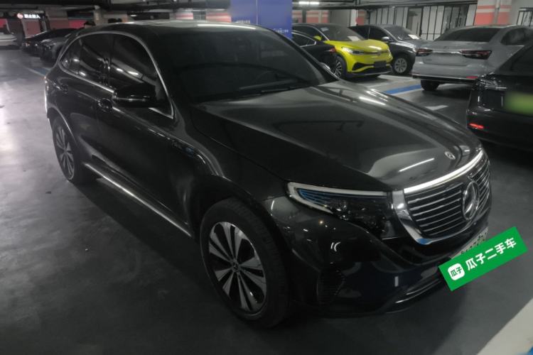 Used Mercedes-Benz EQC 2021 EQC 350 4MATIC Front Right 45 Deg
