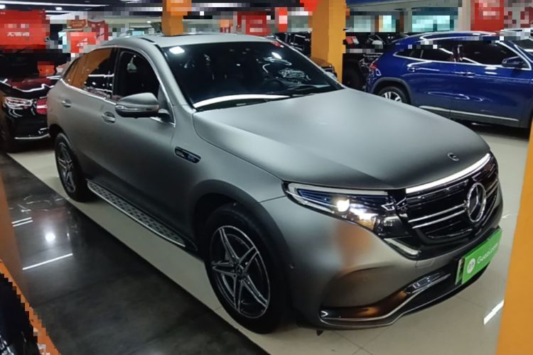 Used Mercedes-Benz EQC 2021 EQC 400 4MATIC Front Right 45 Deg