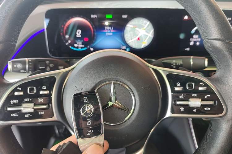 Used Mercedes-Benz EQC 2021 EQC 350 4MATIC Interior 1