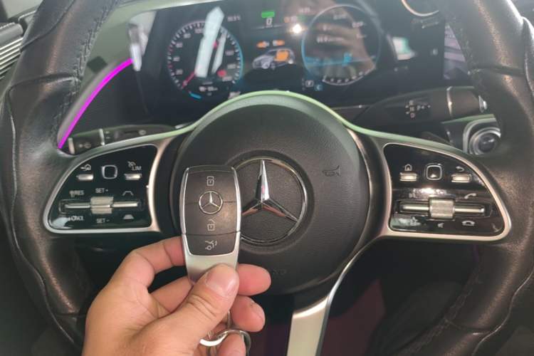 Used Mercedes-Benz EQC 2021 EQC 400 4MATIC Interior 1
