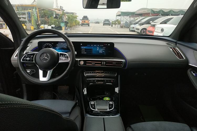 Used Mercedes-Benz EQC 2021 EQC 350 4MATIC Interior 2