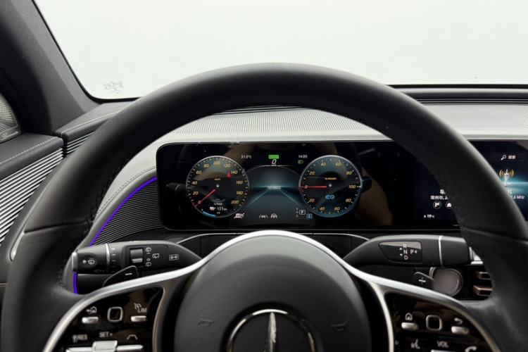Used Mercedes-Benz EQC 2021 EQC 400 4MATIC Interior 3