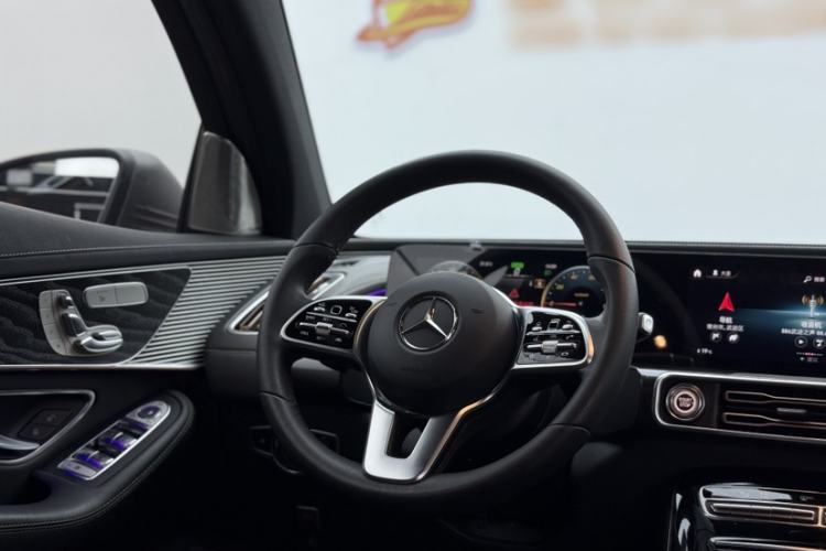 Used Mercedes-Benz EQC 2021 EQC 400 4MATIC Interior 6