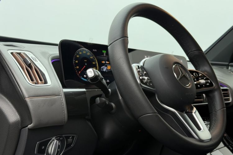 Used Mercedes-Benz EQC 2021 EQC 400 4MATIC Interior 7
