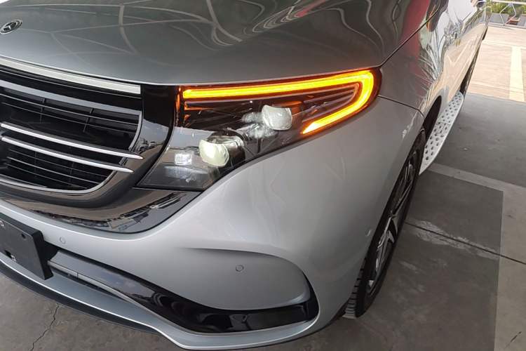 Used Mercedes-Benz EQC 2021 EQC 400 4MATIC Left Front Headlight