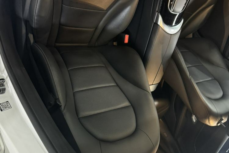 Used Mercedes-Benz EQC 2021 EQC 400 4MATIC Left Front Seat