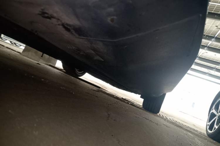 Used Mercedes-Benz EQC 2021 EQC 400 4MATIC Left Side Sill