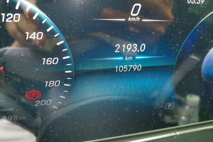 Used Mercedes-Benz EQC 2021 EQC 350 4MATIC Odometer Close Up