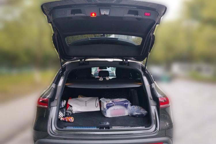 Used Mercedes-Benz EQC 2021 EQC 350 4MATIC Trunk