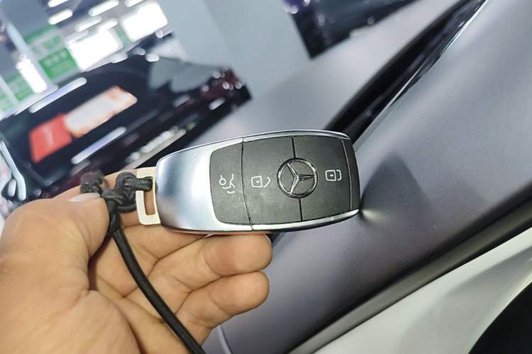 Used Mercedes-Benz EQC 2021 EQC 400 4MATIC Vehicle Key
