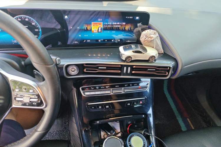 Used Mercedes-Benz EQC 2021 EQC 350 4MATIC Audio And AC Panel