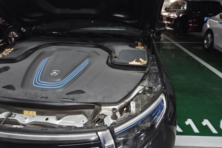 Used Mercedes-Benz EQC 2021 EQC 350 4MATIC Engine Bay Left