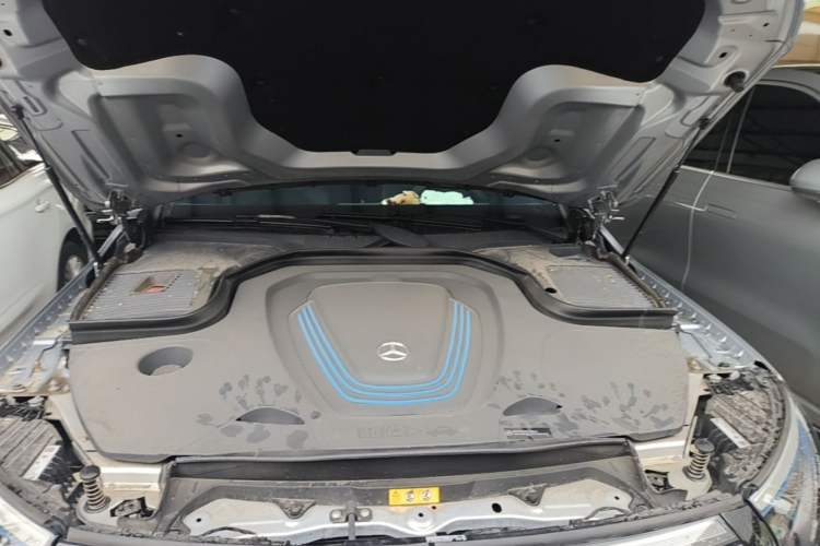 Used Mercedes-Benz EQC 2021 EQC 400 4MATIC Engine Bay