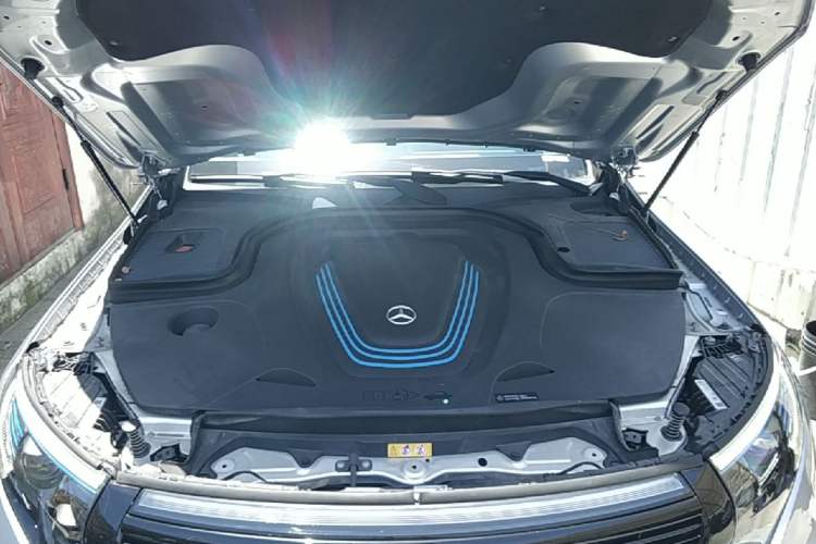 Used Mercedes-Benz EQC 2021 EQC 400 4MATIC Engine Bay