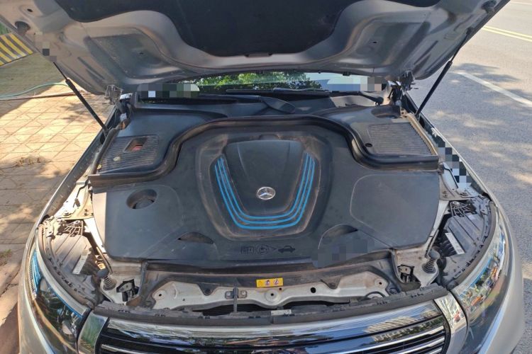 Used Mercedes-Benz EQC 2021 EQC 350 4MATIC Engine Bay