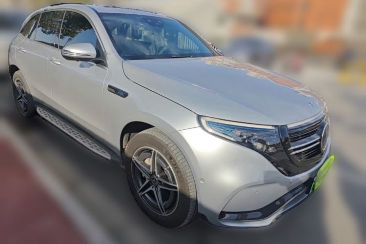 Used Mercedes-Benz EQC 2021 EQC 400 4MATIC Front Right 45 Deg