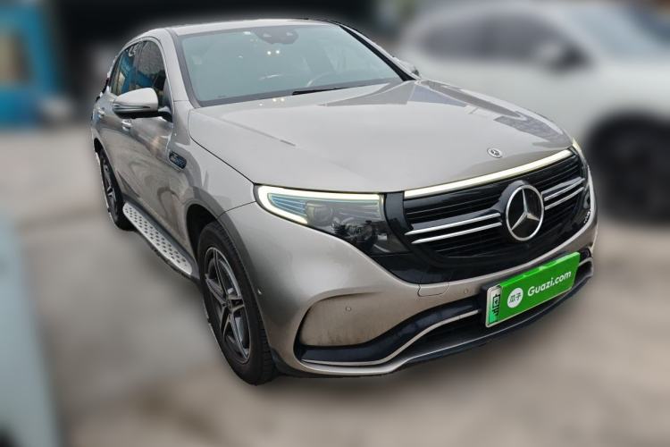 Used Mercedes-Benz EQC 2021 EQC 400 4MATIC Front Right 45 Deg