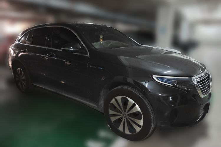 Used Mercedes-Benz EQC 2021 EQC 350 4MATIC Front Right 45 Deg