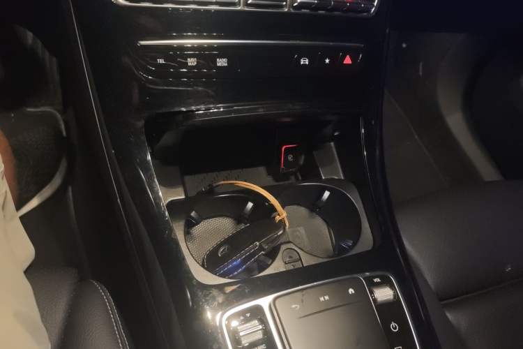 Used Mercedes-Benz EQC 2021 EQC 400 4MATIC Gear Lever
