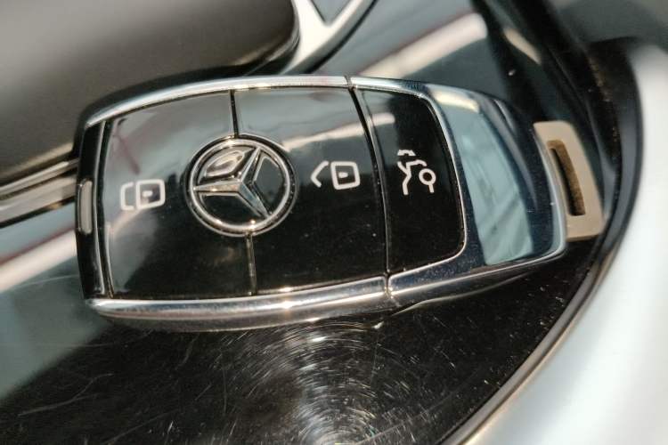 Used Mercedes-Benz EQC 2021 EQC 350 4MATIC Interior 1