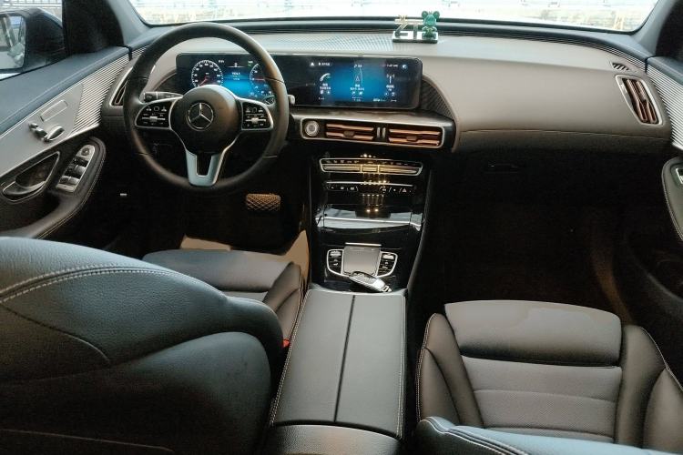 Used Mercedes-Benz EQC 2021 EQC 350 4MATIC Interior 2