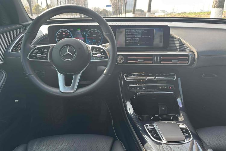 Used Mercedes-Benz EQC 2021 EQC 350 4MATIC Interior 2