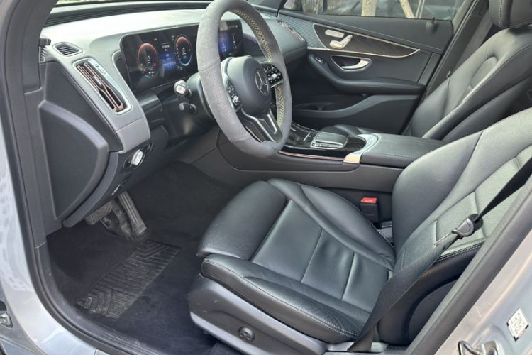 Used Mercedes-Benz EQC 2021 EQC 400 4MATIC Interior 3