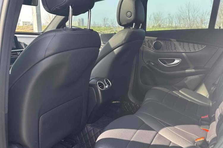 Used Mercedes-Benz EQC 2021 EQC 350 4MATIC Interior 3