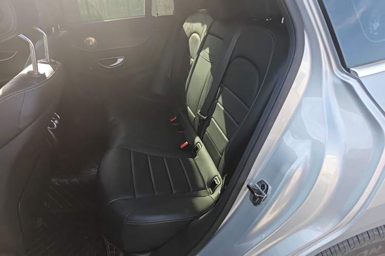 Used Mercedes-Benz EQC 2021 EQC 400 4MATIC Left Rear Seat