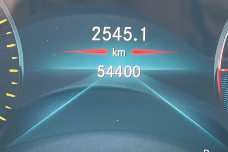 Used Mercedes-Benz EQC 2021 EQC 400 4MATIC Odometer Close Up