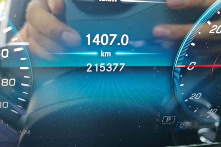 Used Mercedes-Benz EQC 2021 EQC 350 4MATIC Odometer Close Up