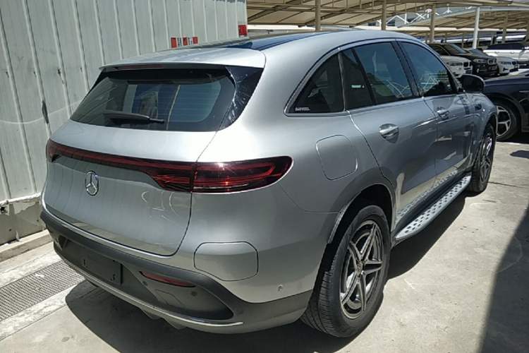 Used Mercedes-Benz EQC 2021 EQC 400 4MATIC Rear Right 45 Deg
