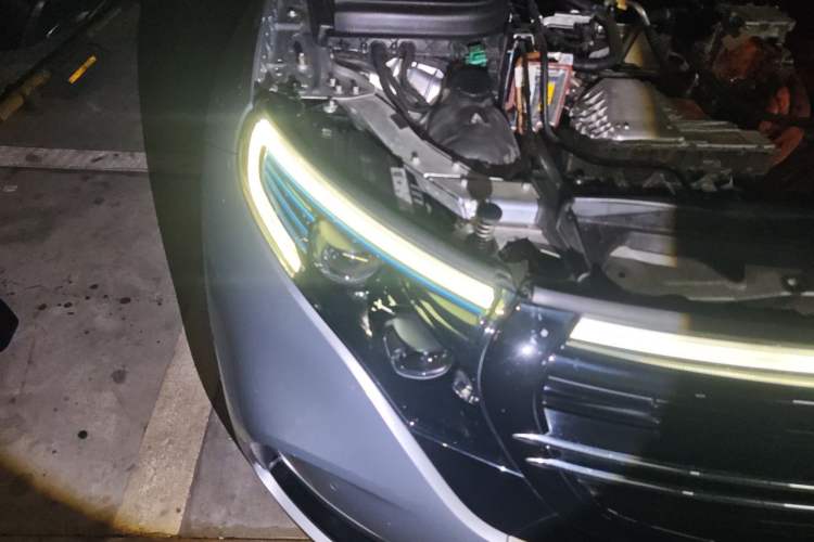 Used Mercedes-Benz EQC 2021 EQC 400 4MATIC Right Front Headlight
