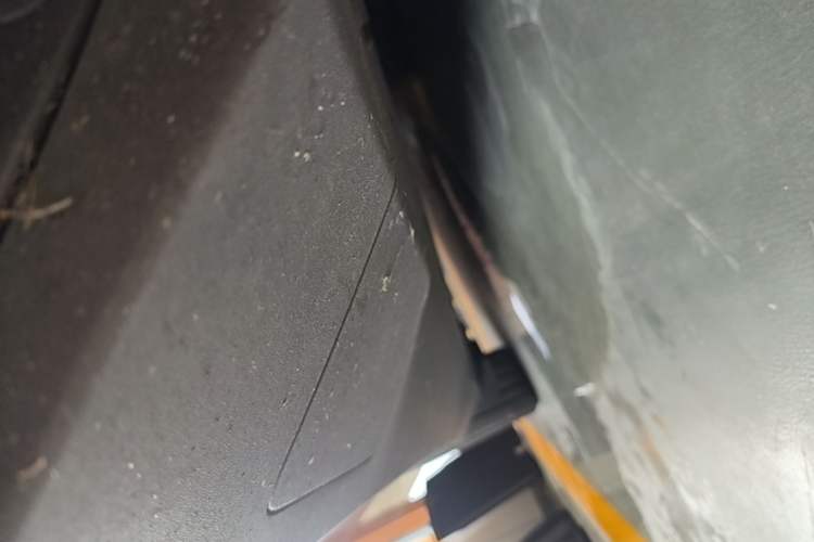 Used Mercedes-Benz EQC 2021 EQC 350 4MATIC Right Side Sill