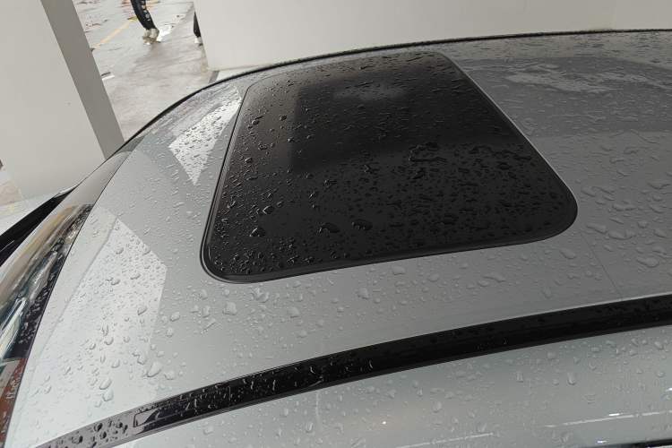 Used Mercedes-Benz EQC 2021 EQC 350 4MATIC Roof