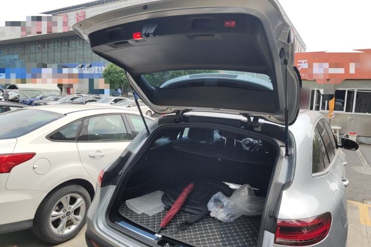 Used Mercedes-Benz EQC 2021 EQC 350 4MATIC Trunk