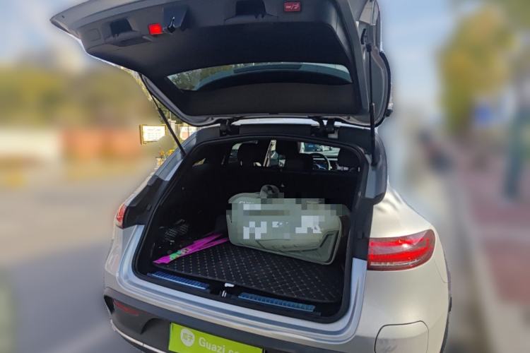Used Mercedes-Benz EQC 2021 EQC 400 4MATIC Trunk